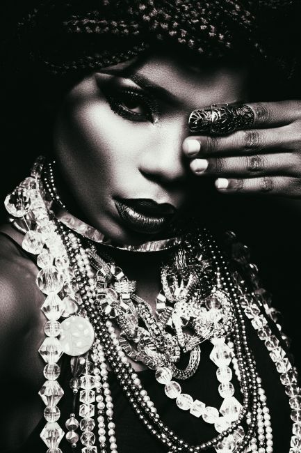 Jewerly Woman II