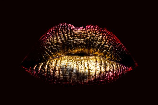 Golden Lips II