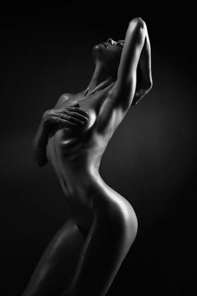 The Pose of a Woman II